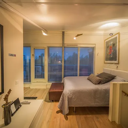 Bed and breakfast Sleep At Slim Ámsterdam